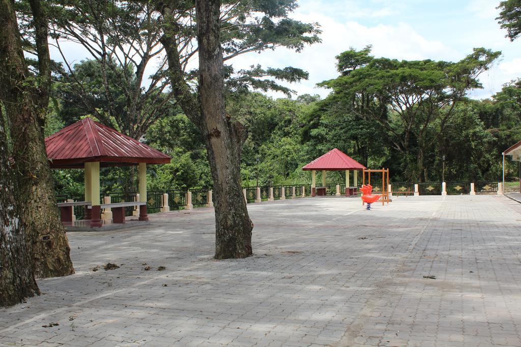 Liwagu Lodge Ранау Екстер'єр фото